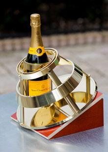 BOTTLER, handcrafted in The Netherlands BOTTLER, handcrafted in The Netherlands